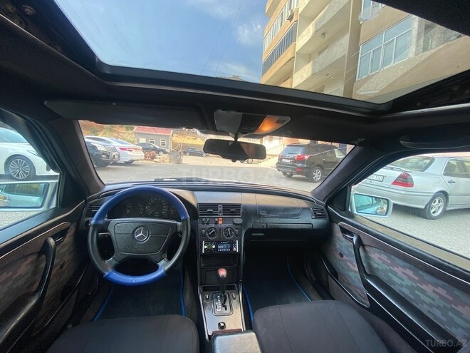 Mercedes C 200 1995, 33,222 km - 2.0 l - Bakı