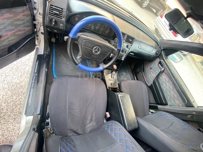 Mercedes C 200 1995, 33,222 km - 2.0 l - Bakı