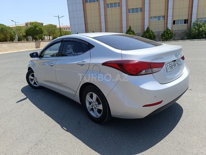 Hyundai Avante 2015, 116,000 km - 1.6 л - Naxçıvan