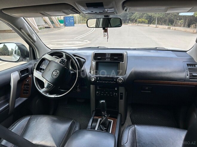 Toyota Land Cruiser Prado 2012, 399,000 km - 2.7 l - Bakı