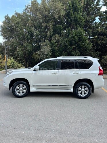 Toyota Land Cruiser Prado 2012, 399,000 km - 2.7 l - Bakı