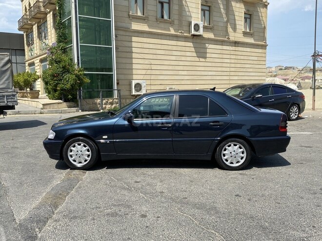 Mercedes C 220 d 1999, 387,000 km - 2.2 л - Bakı
