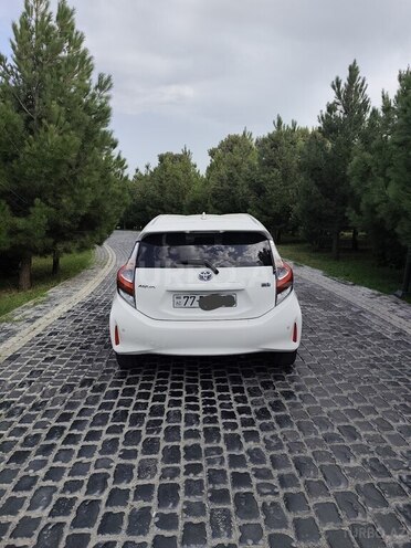 Toyota Aqua 2017, 132,898 km - 1.5 l - Bakı