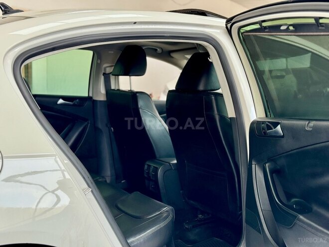 Volkswagen Passat 2008, 214,000 km - 2.0 l - Bakı