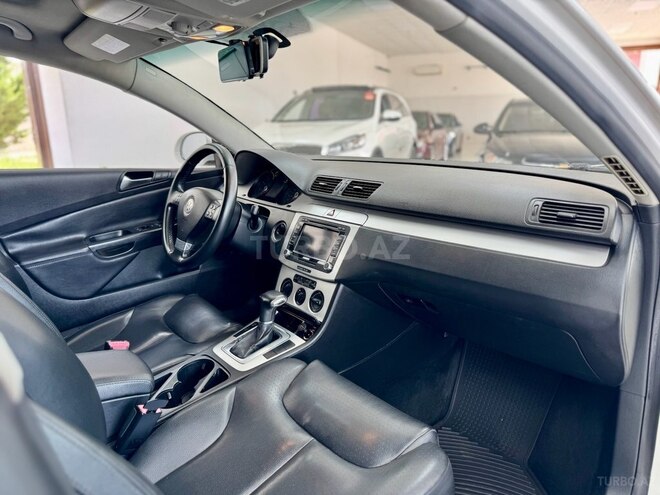 Volkswagen Passat 2008, 214,000 km - 2.0 l - Bakı