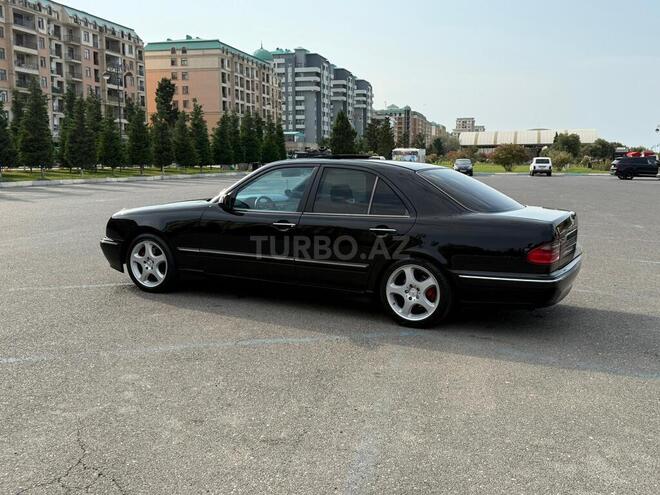 Mercedes E 320 2001, 333,000 km - 3.2 l - Ağcabədi