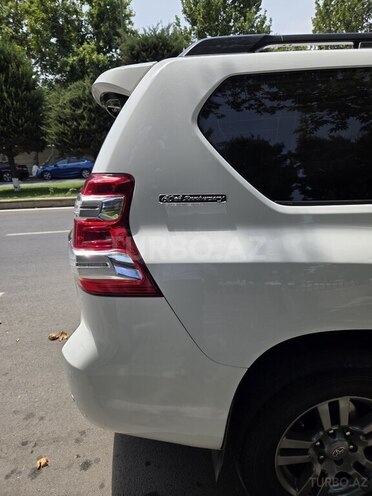 Toyota Land Cruiser Prado 2011, 190,000 km - 4.0 л - Sumqayıt