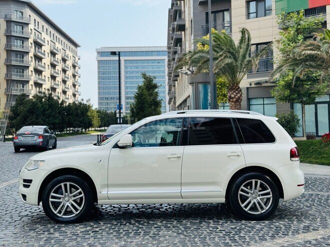 Volkswagen Touareg 2008, 185,100 km - 4.2 л - Bakı