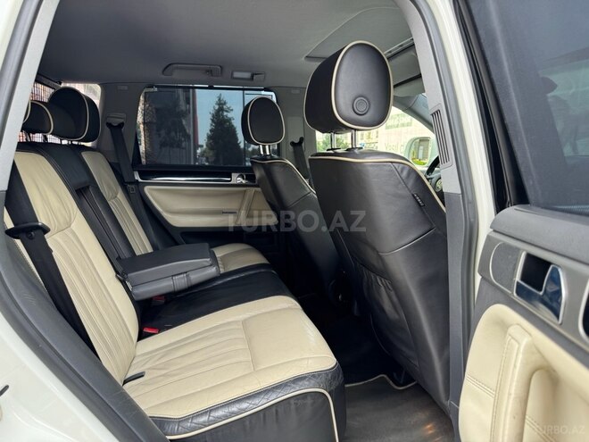 Volkswagen Touareg 2008, 185,100 km - 4.2 л - Bakı