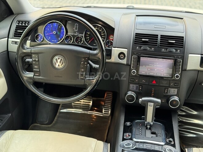 Volkswagen Touareg 2008, 185,100 km - 4.2 л - Bakı
