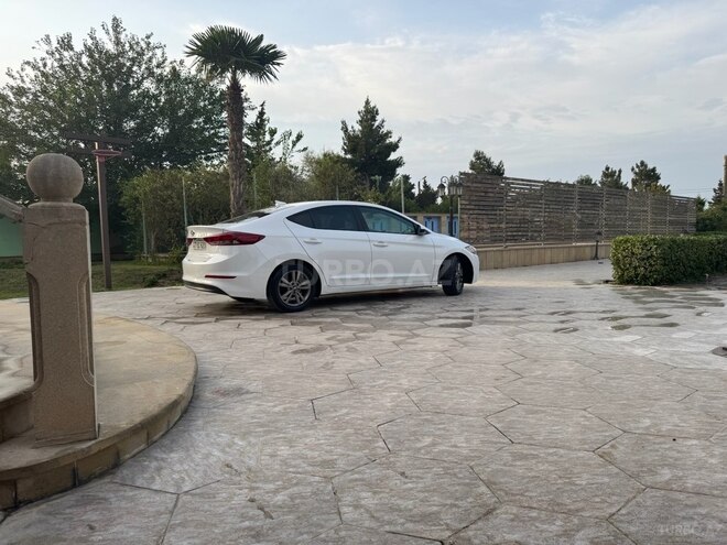 Hyundai Elantra 2017, 141,622 km - 2.0 л - Bakı