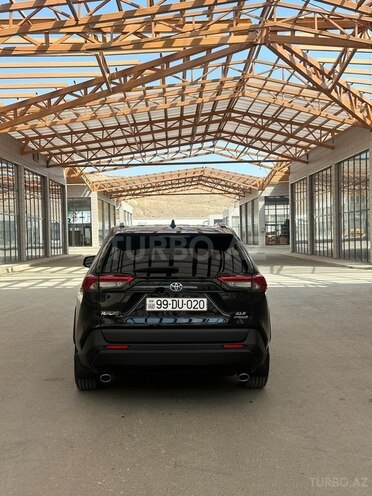 Toyota RAV4 2024, 10,200 km - 2.5 l - Bakı
