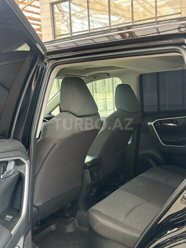Toyota RAV4 2024, 10,200 km - 2.5 l - Bakı