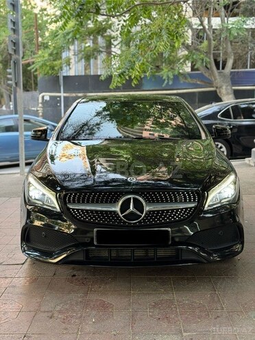 Mercedes CLA 220 2018, 900,500 km - 2.1 л - Bakı