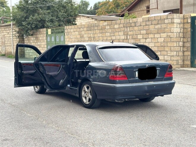 Mercedes C 240 1997, 438,000 km - 2.4 l - Xaçmaz