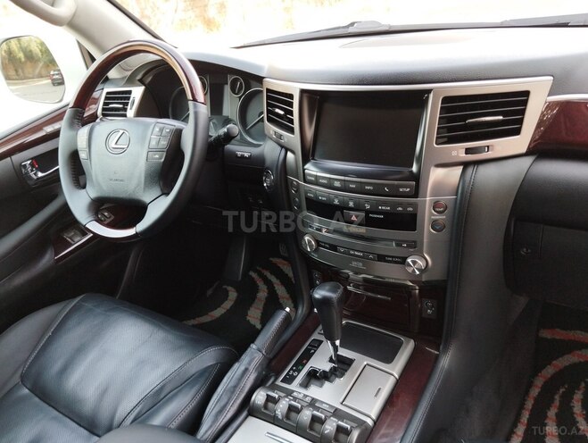 Lexus LX 570 2013, 163,000 km - 5.7 l - Bakı