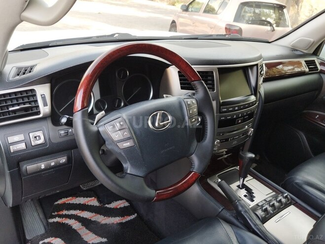 Lexus LX 570 2013, 163,000 km - 5.7 l - Bakı