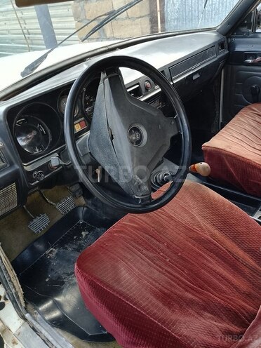 GAZ 24 1990, 60,000 km - 2.5 л - Kürdəmir