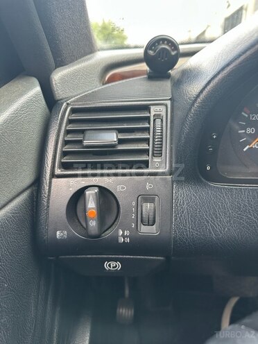 Mercedes C 180 1995, 464,350 km - 1.8 л - Bakı
