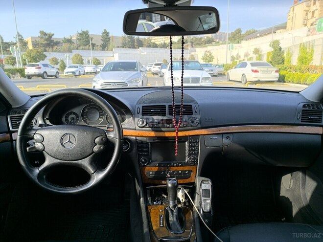 Mercedes E 270 2006, 277,000 km - 2.6 л - Bakı
