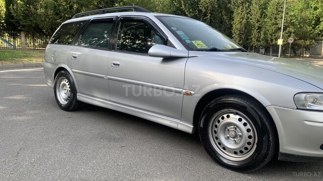 Opel Vectra 1999, 308,000 km - 2.0 l - Mingəçevir