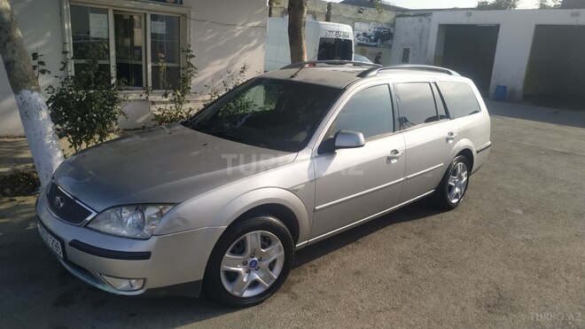 Ford Mondeo 2004, 260,000 km - 2.0 l - Bakı