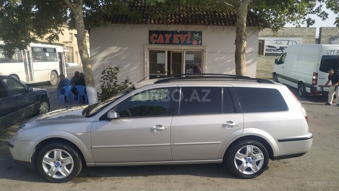Ford Mondeo 2004, 260,000 km - 2.0 l - Bakı
