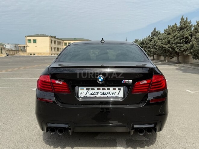 BMW M5 2013, 60,000 km - 4.4 л - Bakı