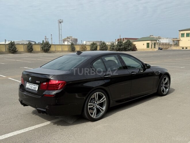 BMW M5 2013, 60,000 km - 4.4 л - Bakı