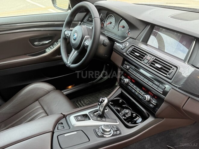 BMW M5 2013, 60,000 km - 4.4 л - Bakı
