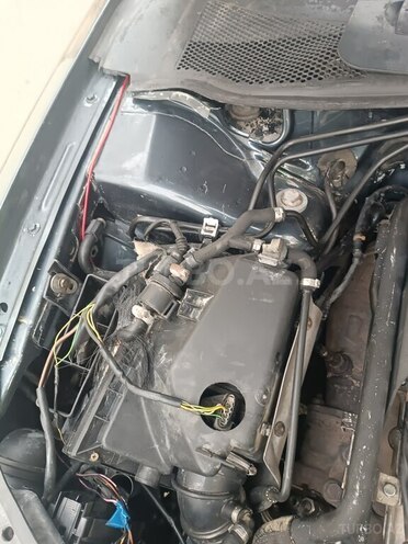 Volkswagen Passat 2002, 342,000 km - 1.8 l - Xırdalan