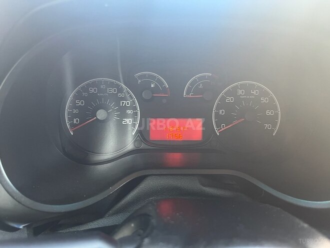 Fiat Doblo 2011, 113,337 km - 1.4 l - Bakı