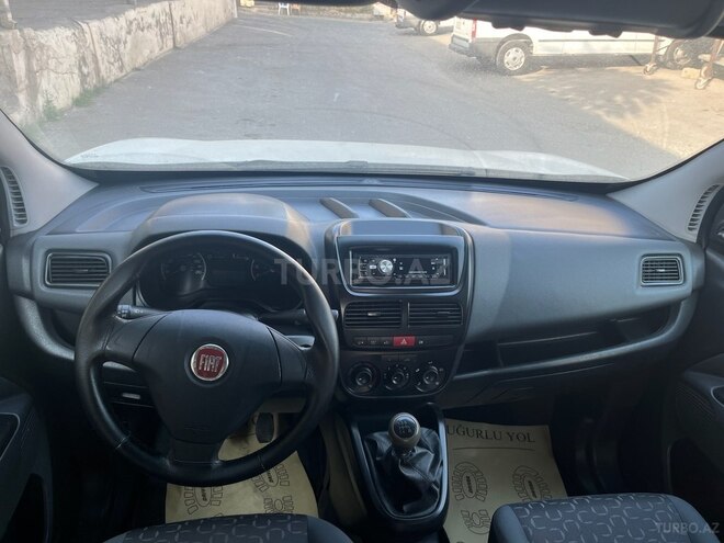 Fiat Doblo 2011, 113,337 km - 1.4 l - Bakı