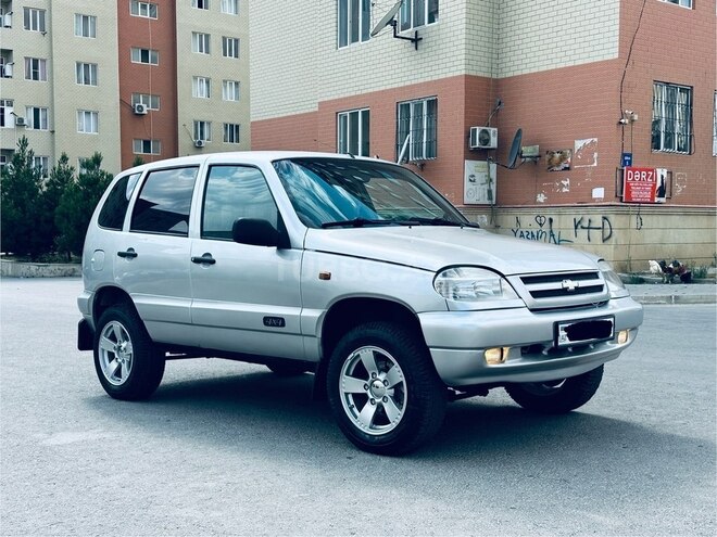 Chevrolet Niva 2008, 300,000 km - 1.7 л - Bakı