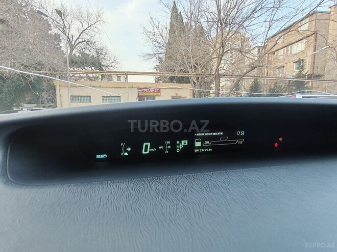 Toyota Prius 2010, 238,000 km - 1.8 л - Bakı