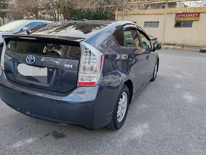Toyota Prius 2010, 238,000 km - 1.8 л - Bakı