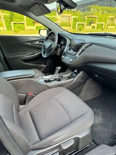 Chevrolet Malibu 2017, 135,560 km - 1.5 l - Bakı