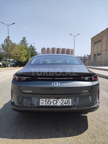 Changan Qiyuan A05 2025, 0 km - 1.5 л - Bakı