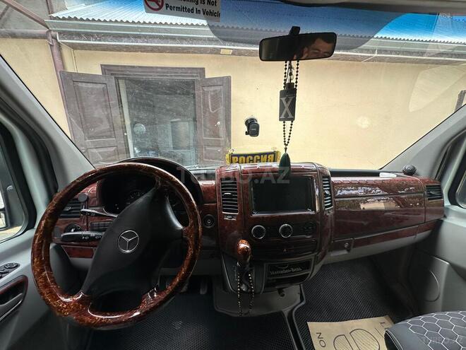 Mercedes Sprinter 319 2009, 204,369 km - 3.0 л - Bakı