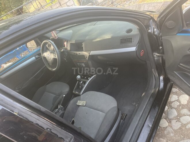 Opel Astra 2006, 281,600 km - 1.4 l - Qazax