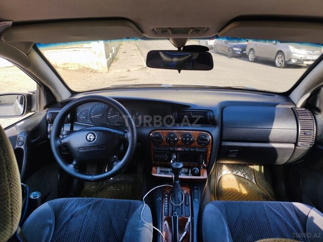 Opel Omega 1997, 280,000 km - 2.5 л - Bakı