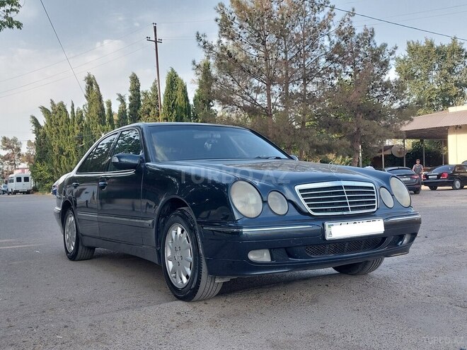 Mercedes E 240 2000, 358,000 km - 2.6 l - Şirvan