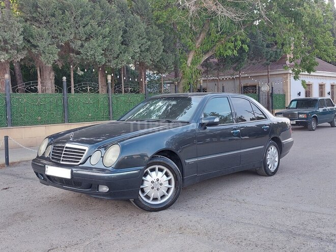 Mercedes E 240 2000, 358,000 km - 2.6 l - Şirvan