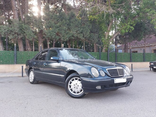 Mercedes E 240 2000, 358,000 km - 2.6 l - Şirvan