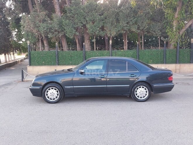Mercedes E 240 2000, 358,000 km - 2.6 l - Şirvan