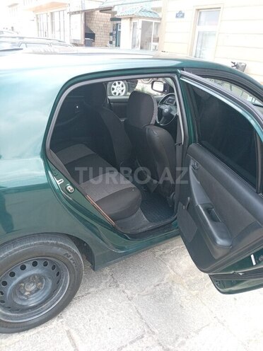 Toyota Corolla 2005, 290,000 km - 1.4 l - Hacıqabul