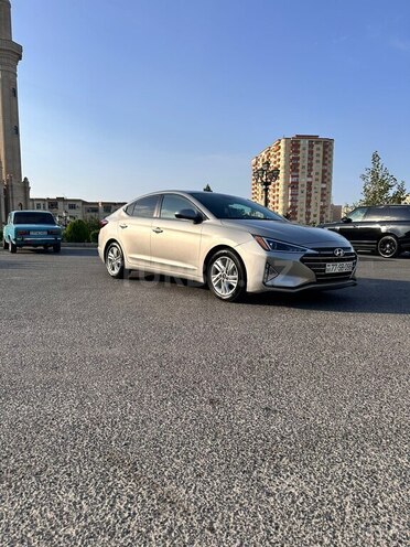 Hyundai Elantra 2019, 106,217 km - 2.0 l - Bakı