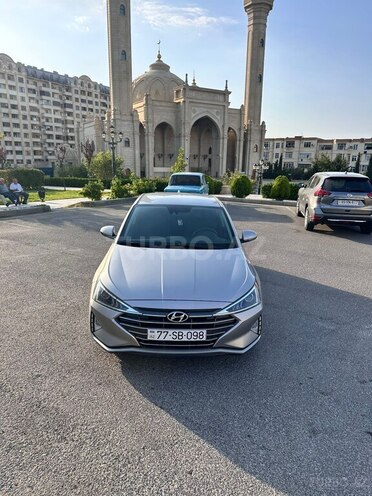 Hyundai Elantra 2019, 106,217 km - 2.0 l - Bakı