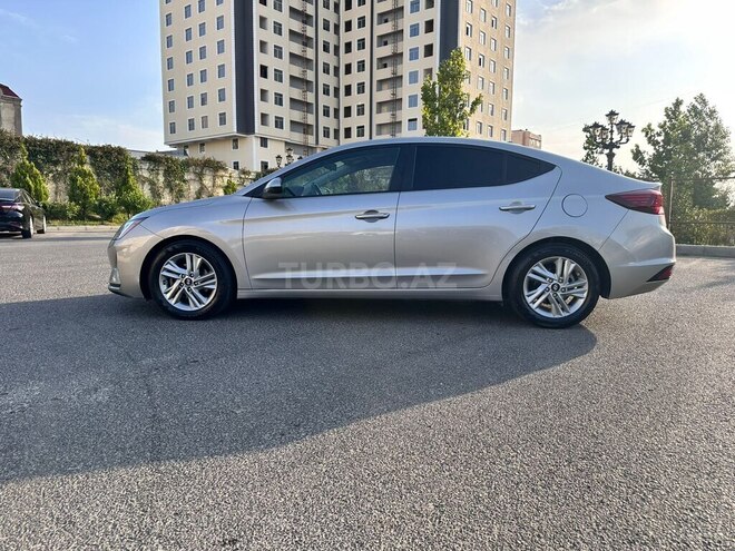 Hyundai Elantra 2019, 106,217 km - 2.0 l - Bakı