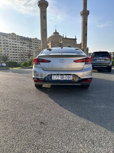 Hyundai Elantra 2019, 106,217 km - 2.0 l - Bakı